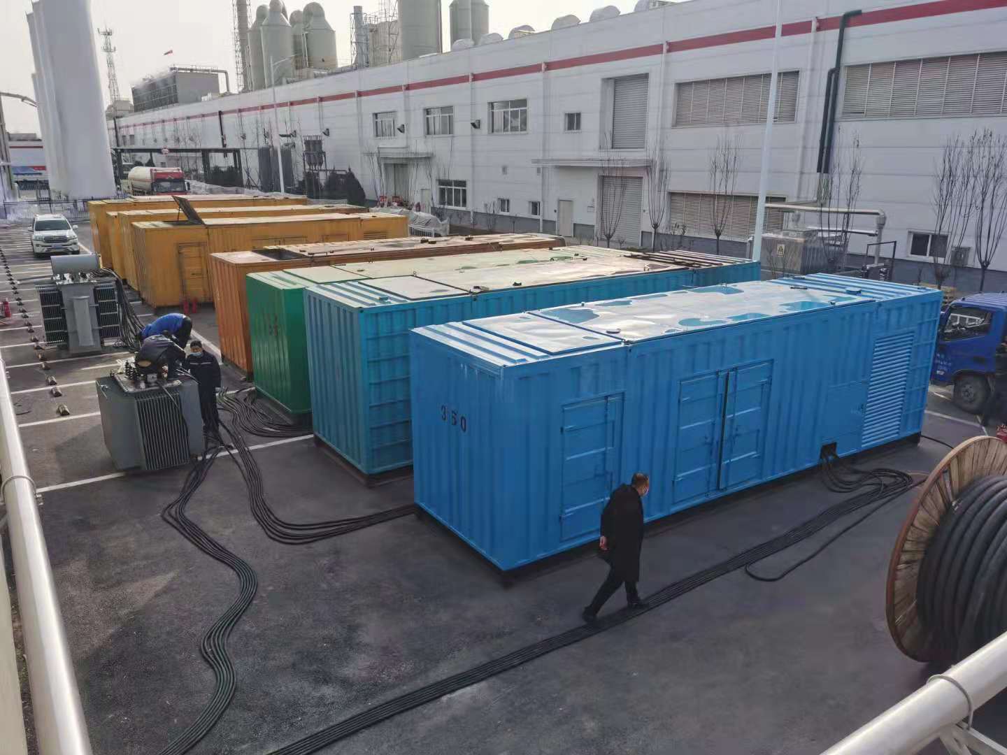 定日发电机出租-两相发电机与三相发电机有何区别?